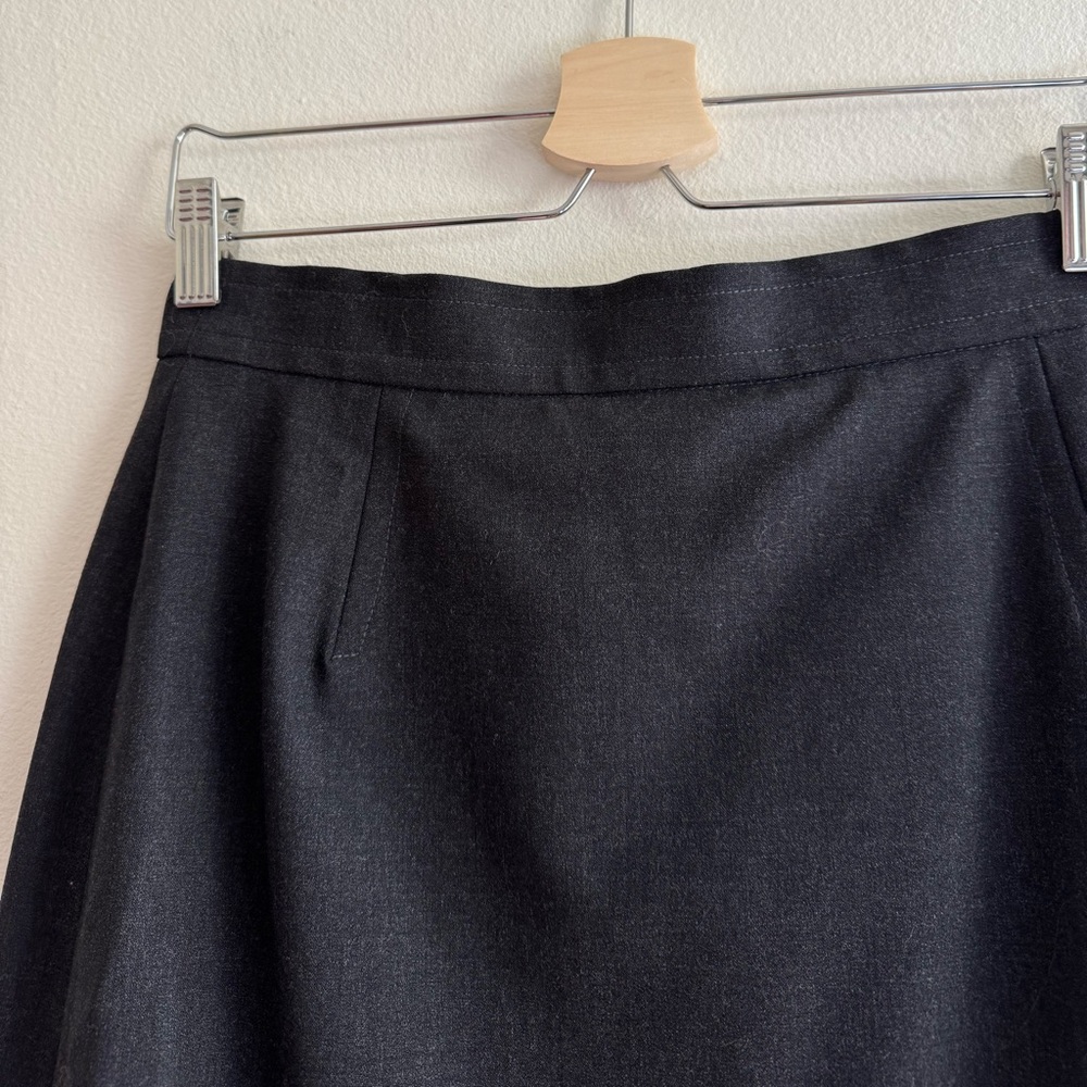 Vintage Louis Feraud wool skirt grey gold zipper 8 - Picture 4 of 4
